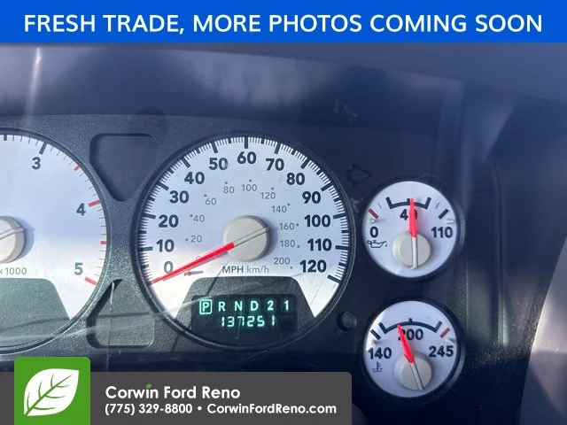 Used 2006 Silver Dodge SLT image 16