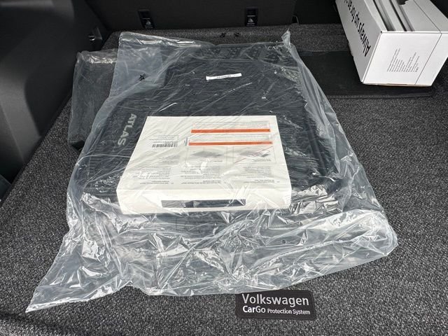 New 2026 Silver Mist Metallic Volkswagen 2.0T SEL Premium R-Line image 20