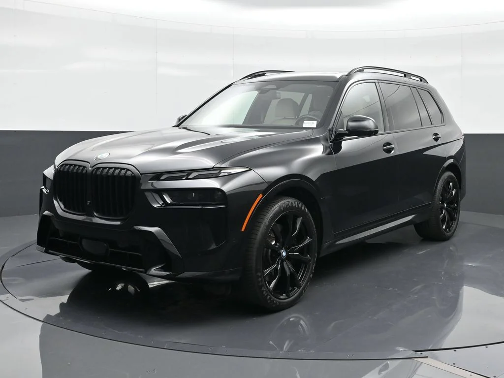 2025 BMW X7