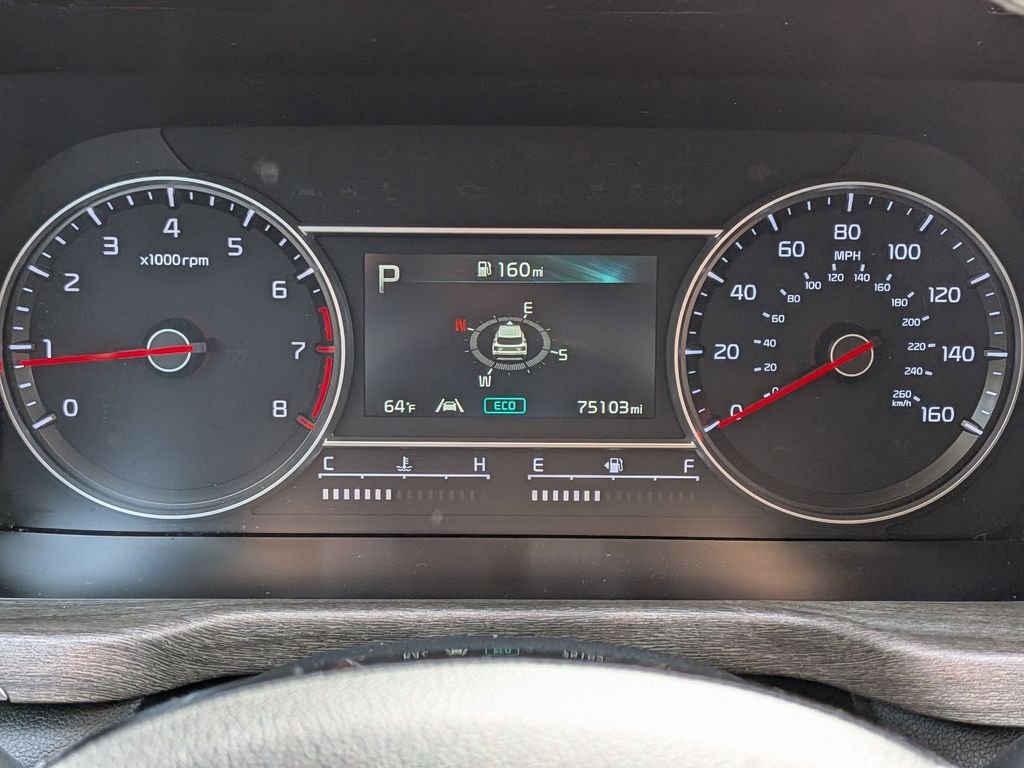 Used 2022 Green Kia S image 16
