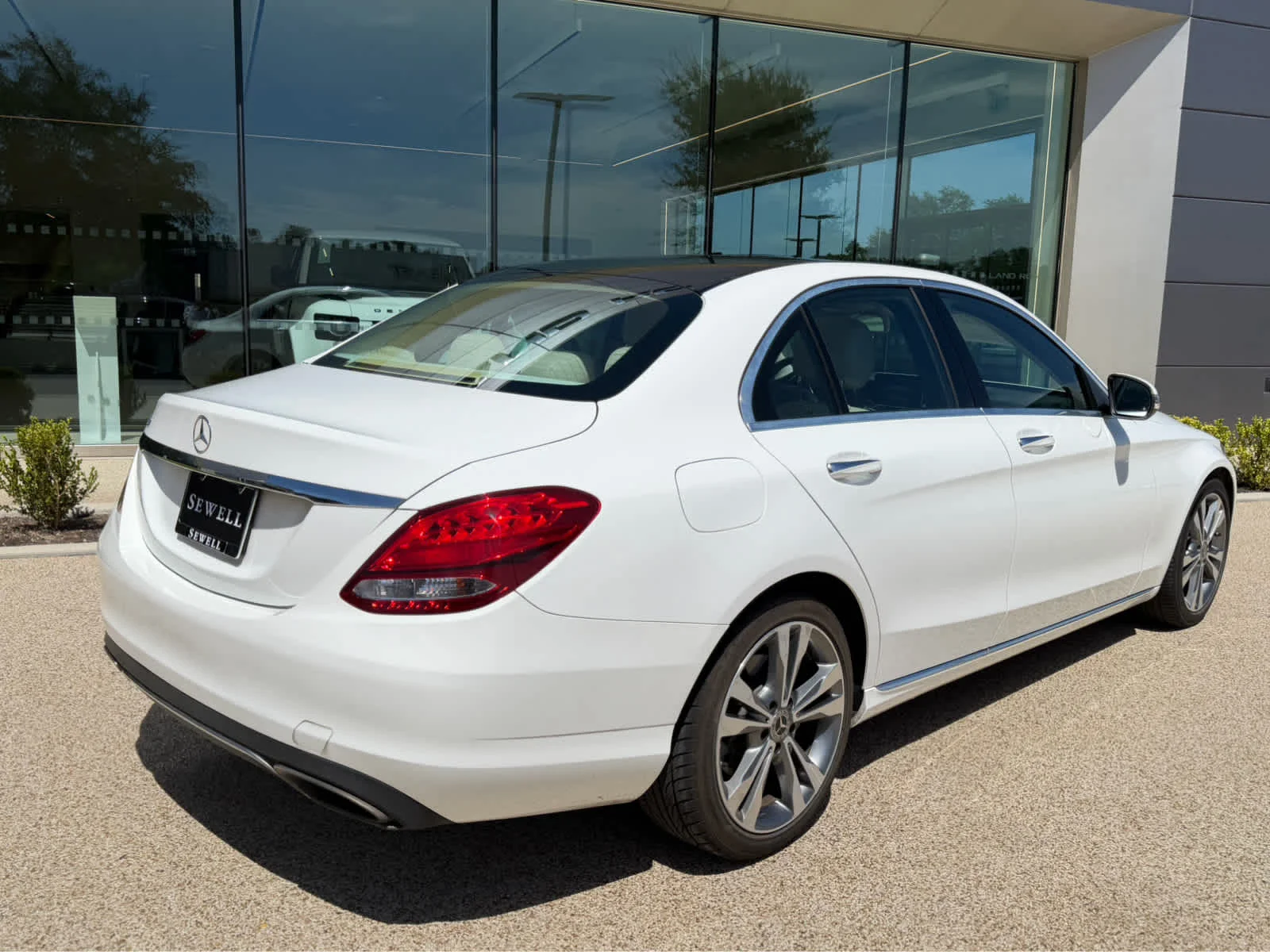 Used 2018 Polar White Mercedes-Benz C 300 image 6