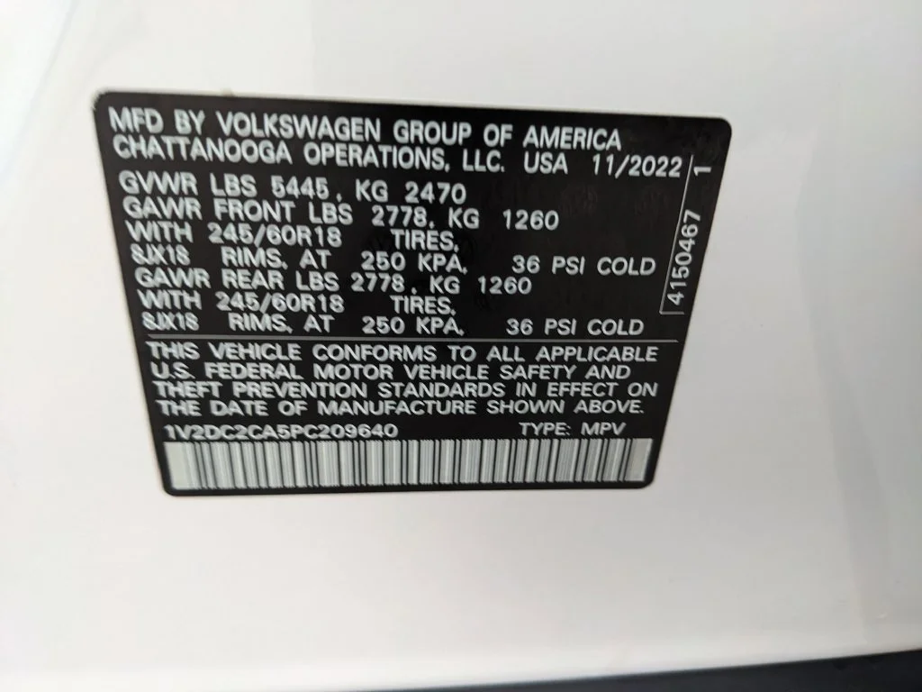 Certified Used 2023 White Volkswagen 2.0T SE image 34