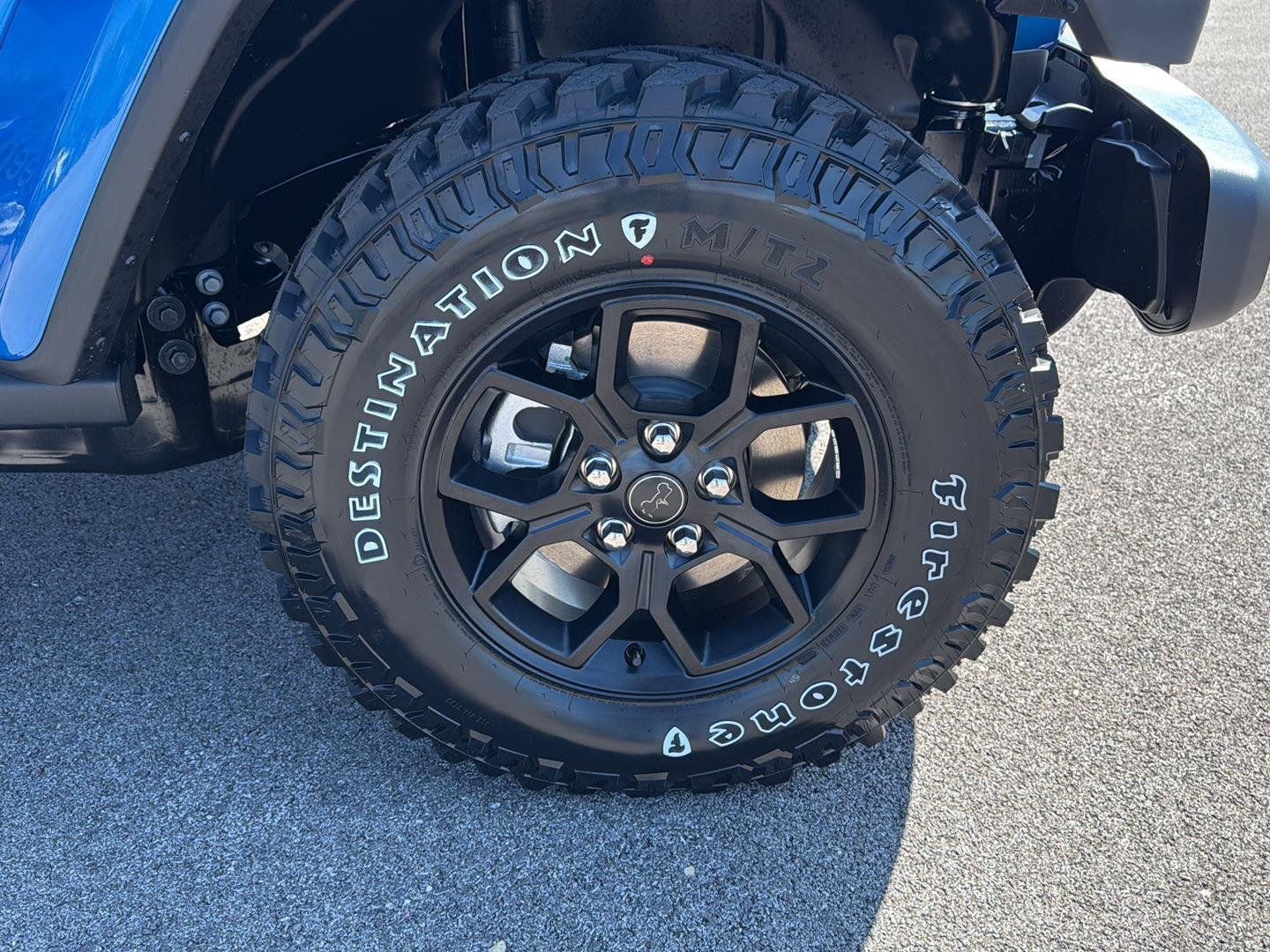New 2026 Hydro Blue Pearl-Coat Exterior Paint Jeep Willys image 15