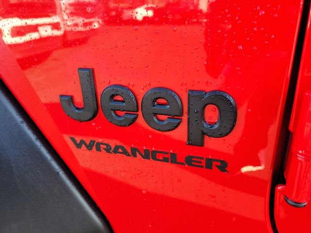 Used 2022 Red Jeep Willys image 27