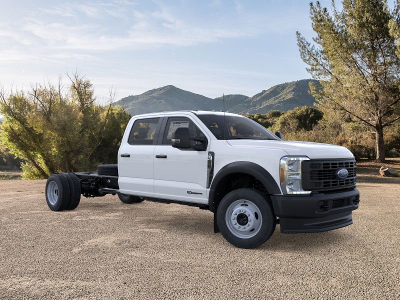 2026 Ford F-450 Super Duty Chassis Cab XL - Photo 7