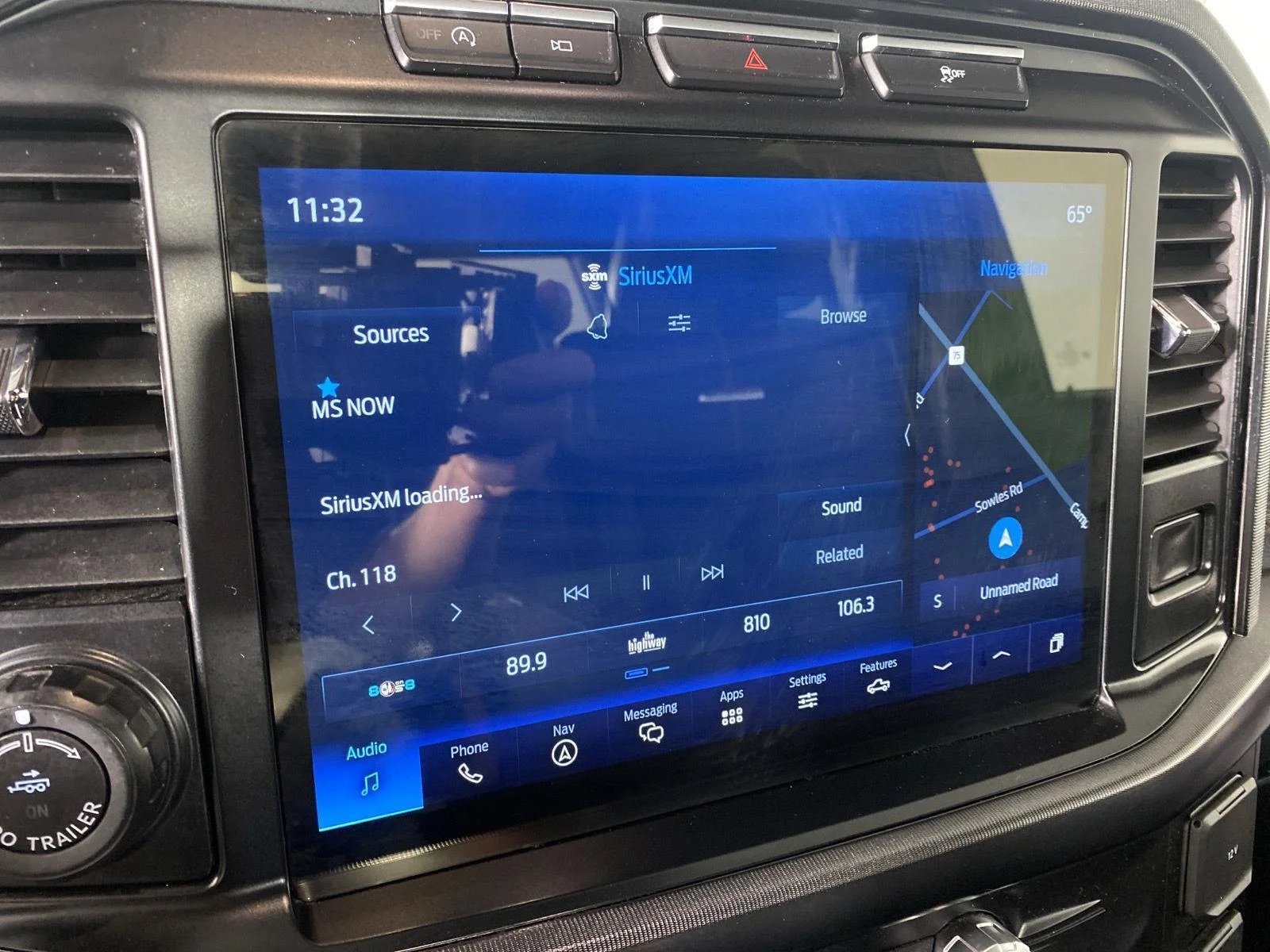 Used 2021 Smoked Quartz Metallic Tinted Clearcoat Ford Platinum image 20