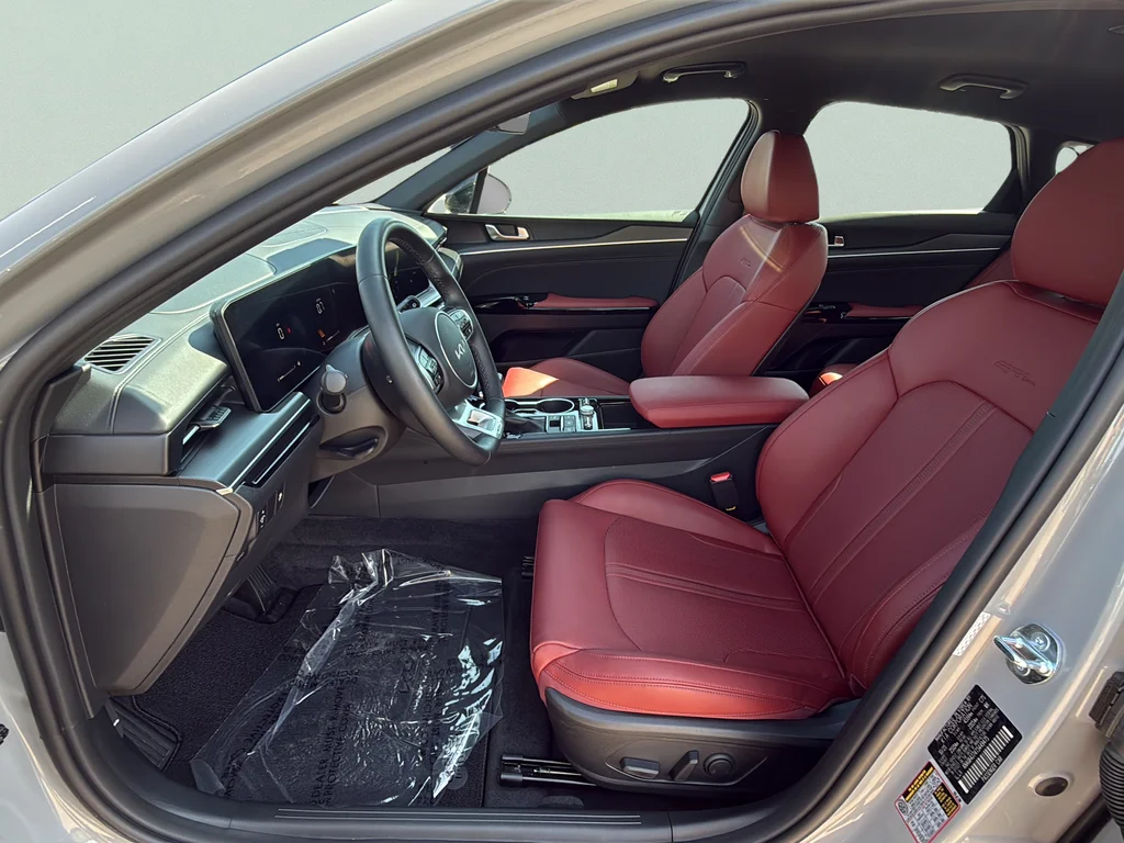 Certified Used 2026 Wolf Gray Kia GT-Line image 26