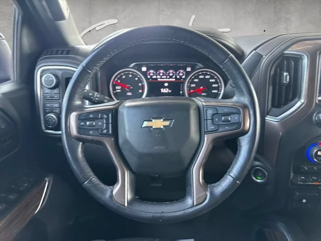 Used 2020 Black Chevrolet High Country image 22