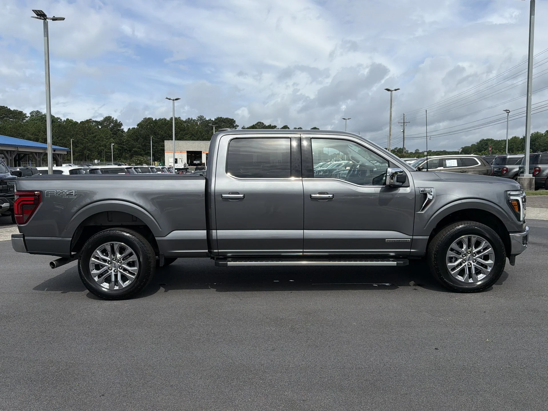 Certified Used 2025 Gray Metallic Ford Lariat image 33