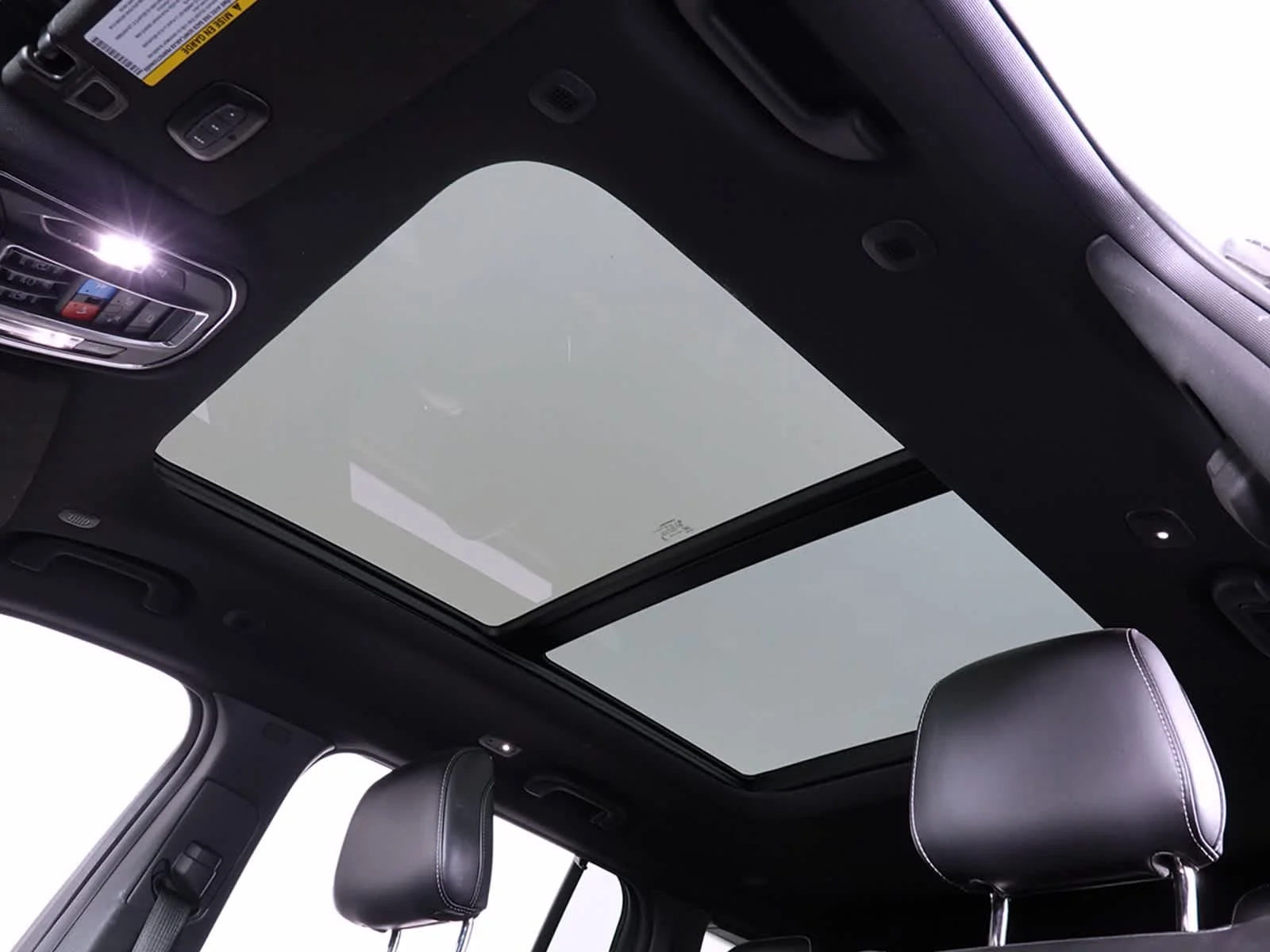Used 2024 Bright White Clearcoat Jeep Limited image 13