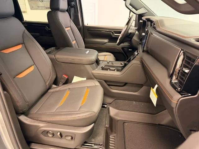 New 2026 Sterling Metallic GMC AT4 image 17