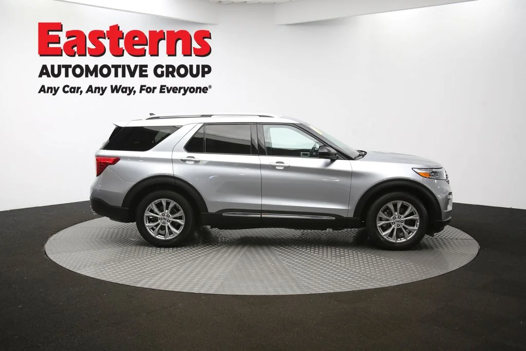 Used 2024 Silver Ford Limited image 50