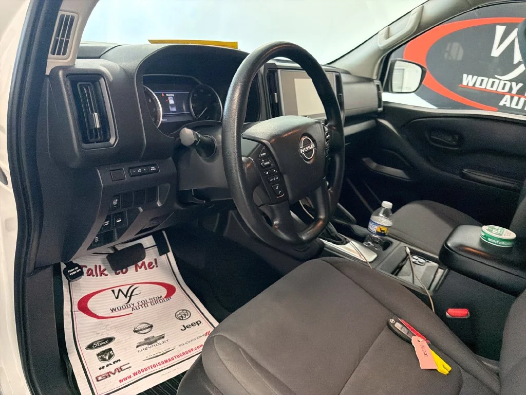 Certified Used 2025 White Nissan S image 11