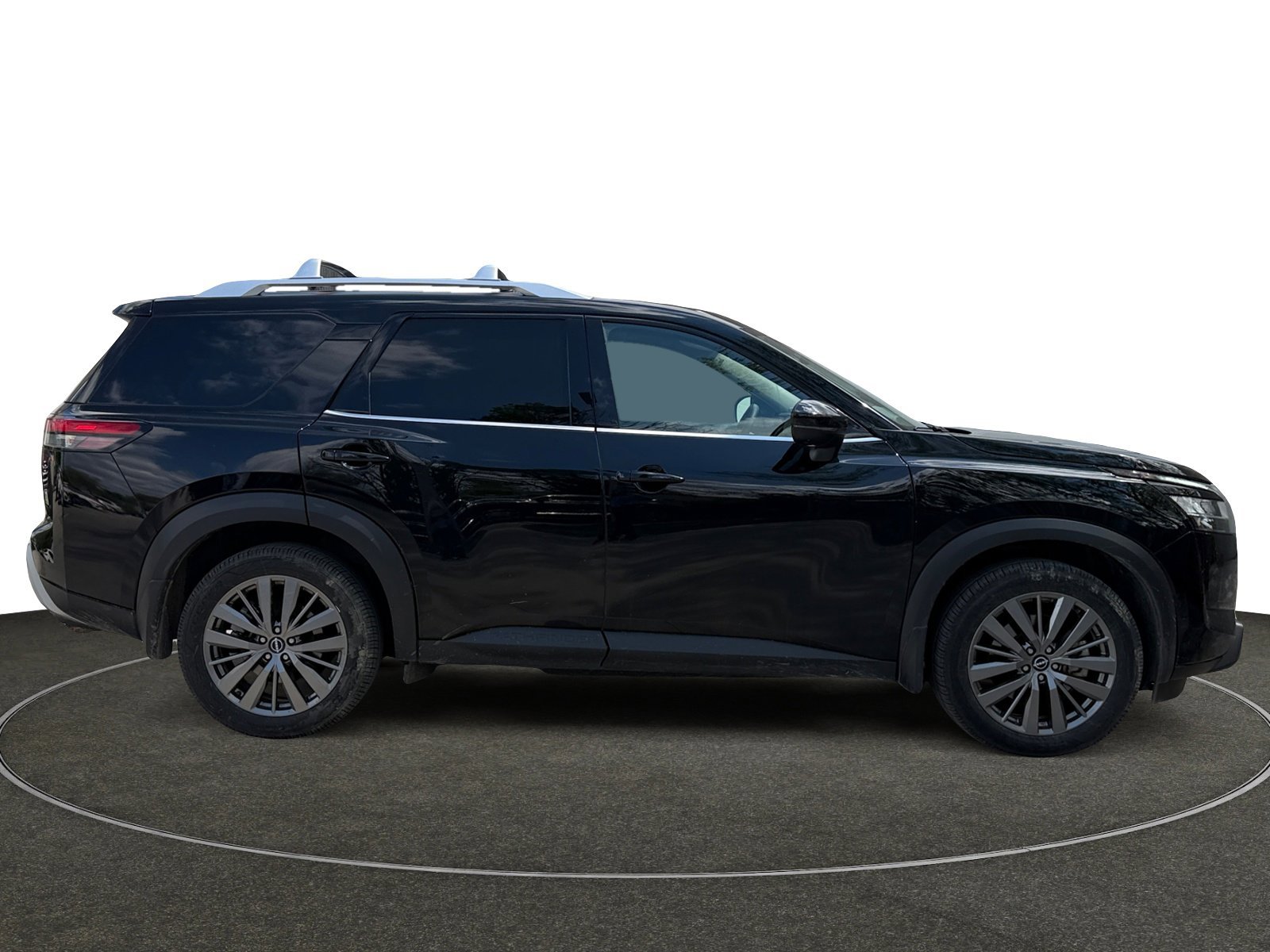 Used 2022 Super Black Nissan SL image 6