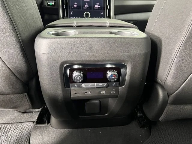 2026 GMC Yukon XL Denali - Photo 38