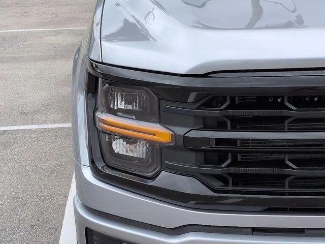 New 2026 Iconic Silver Metallic Ford XLT image 10