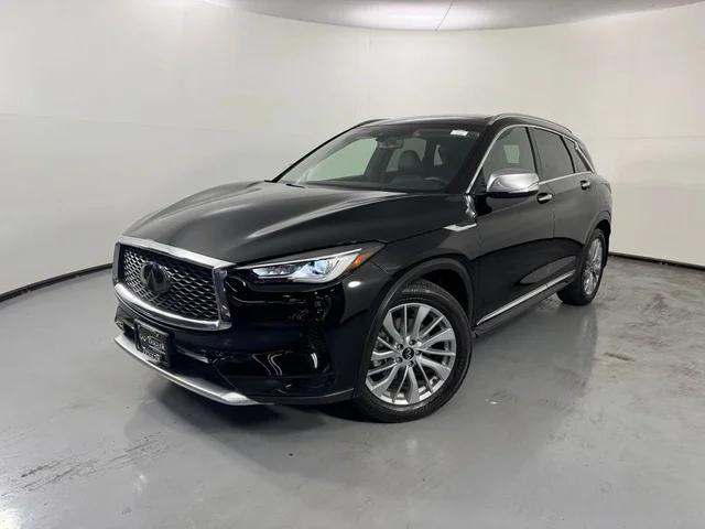 2023 INFINITI QX50 LUXE