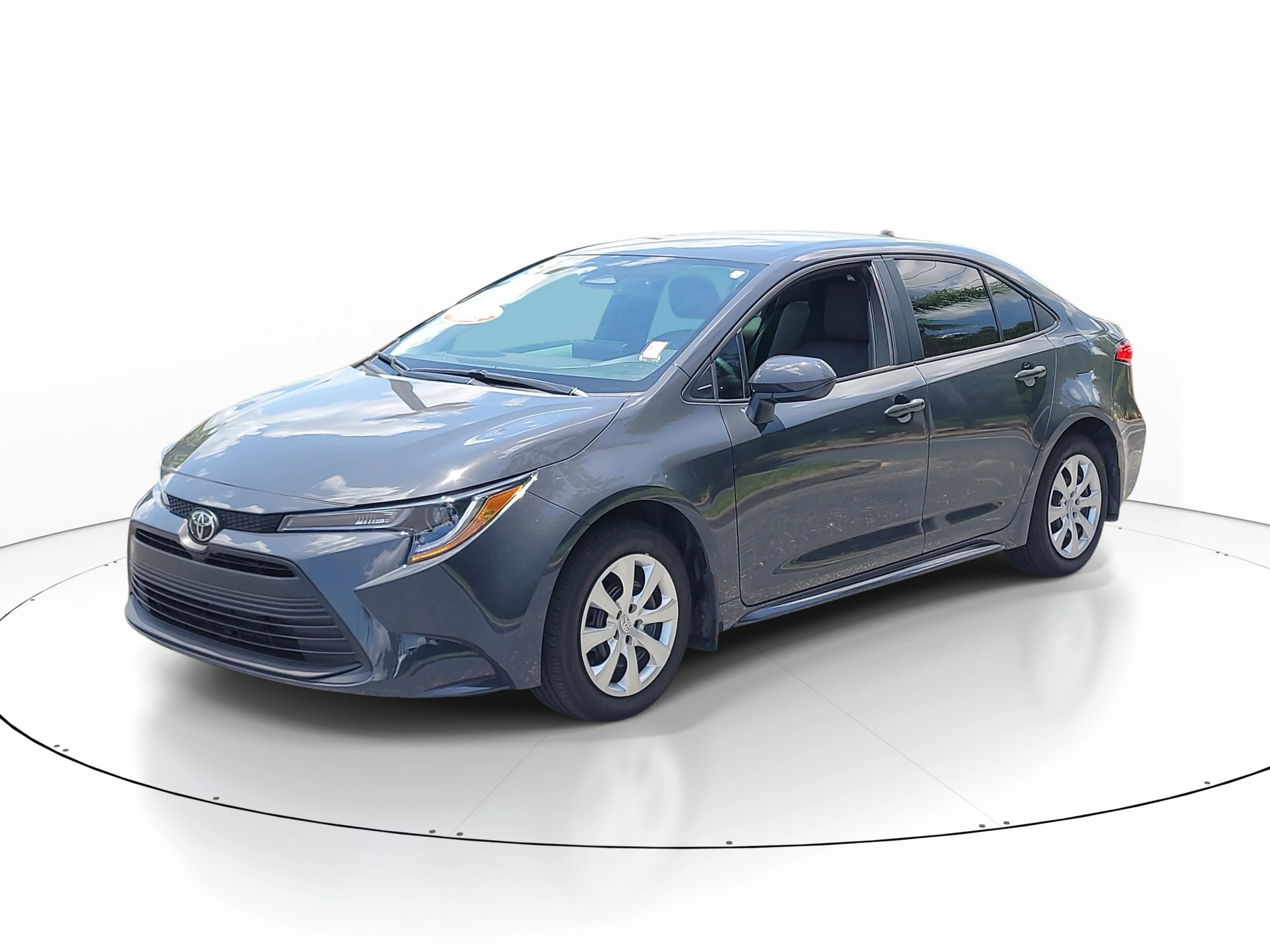 Certified Used 2025 Underground Toyota LE image 3