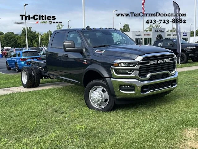 2026 RAM 5500 Tradesman 4X4 Crew Cab DRW 197" WB's photo