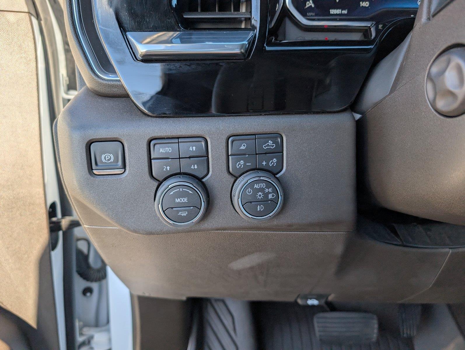 Used 2024 Iridescent Pearl Tricoat Chevrolet LTZ image 29