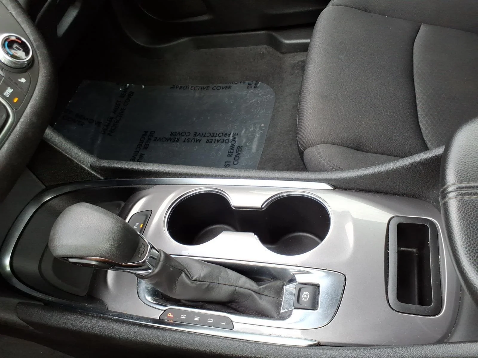 Used 2025 Mosaic Black Metallic Chevrolet LT image 20