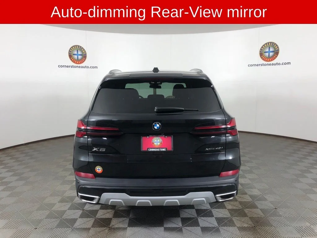 Used 2026 Black BMW xDrive40i image 18