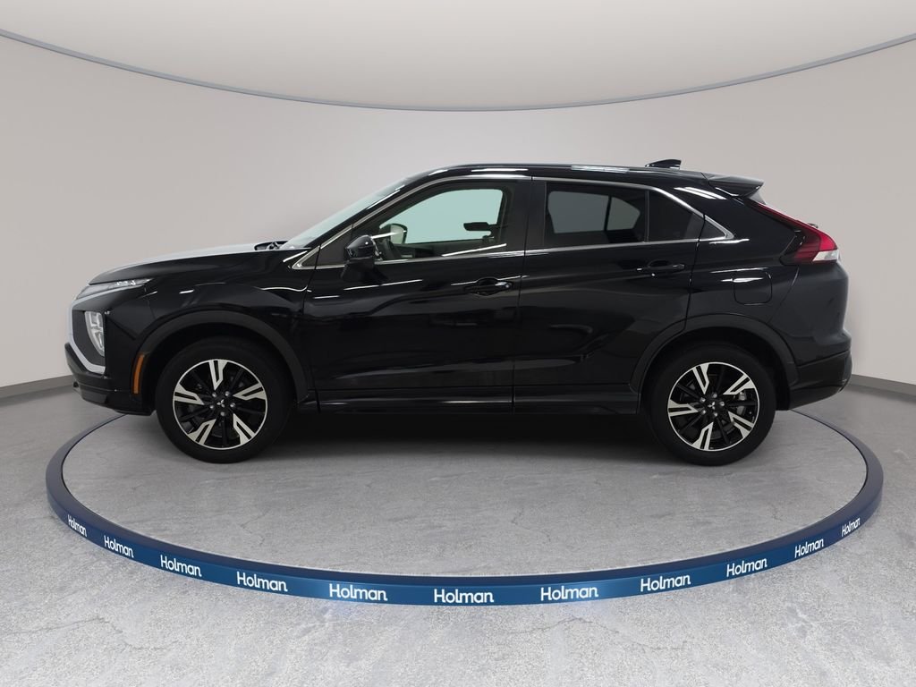 Used 2024 Black Mitsubishi SEL image 9