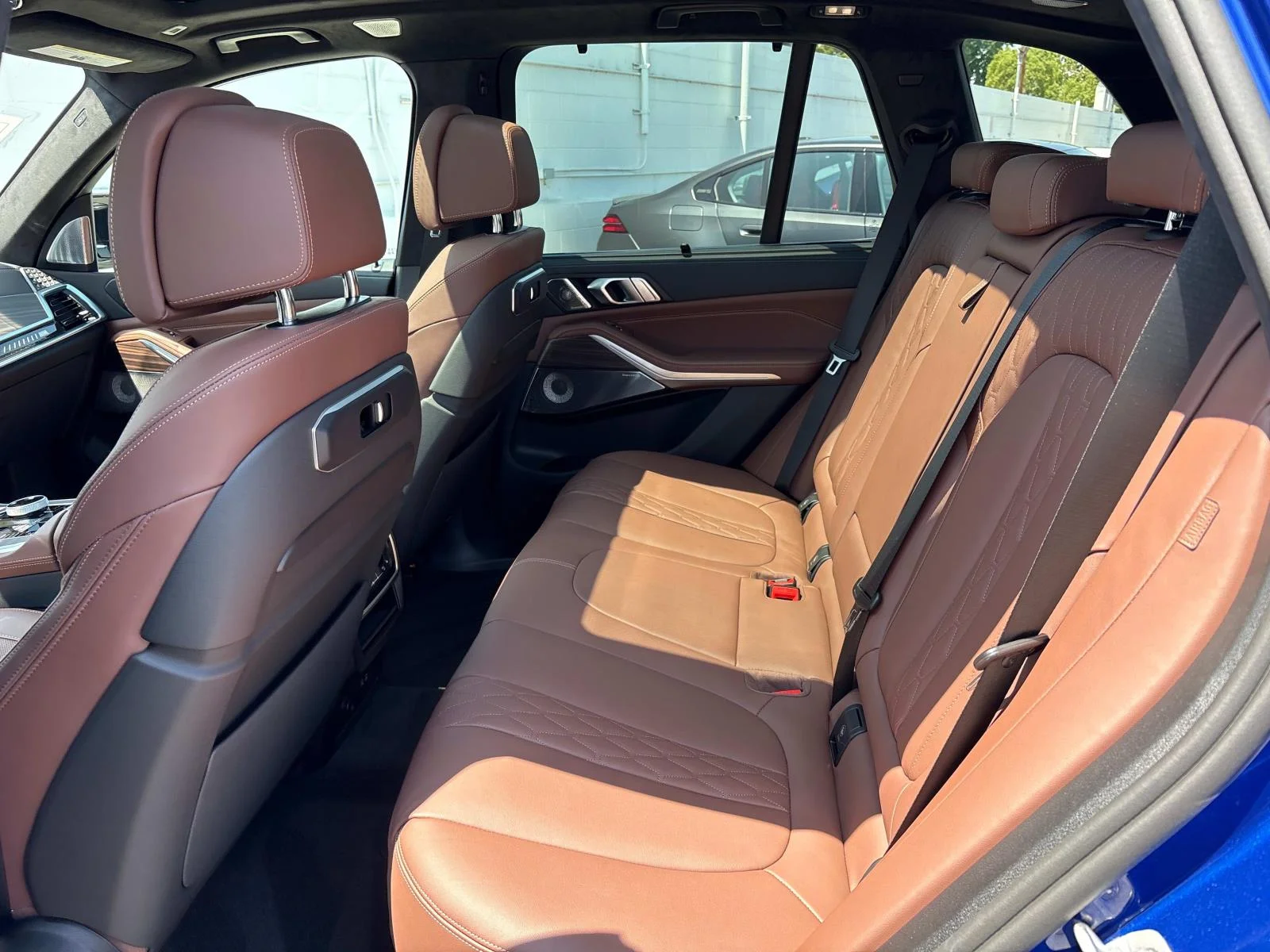2025 BMW X5 M60i - Photo 14