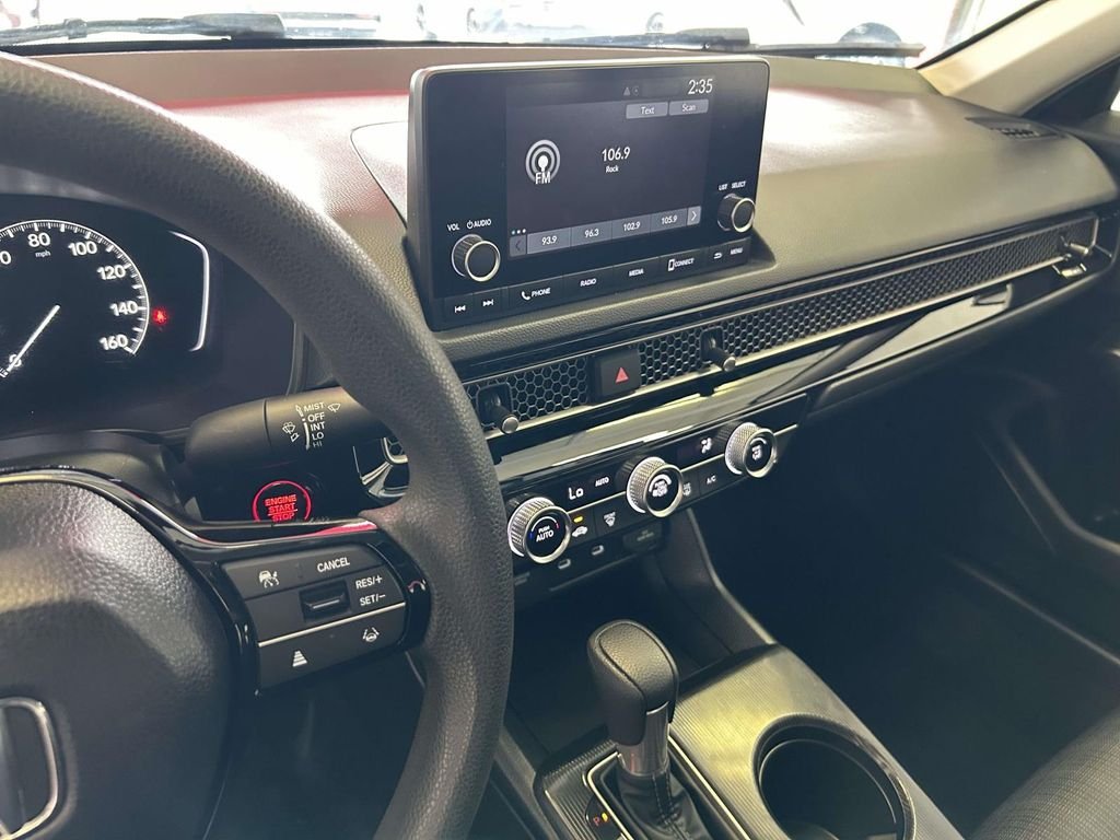 Used 2025 Red Honda LX image 19