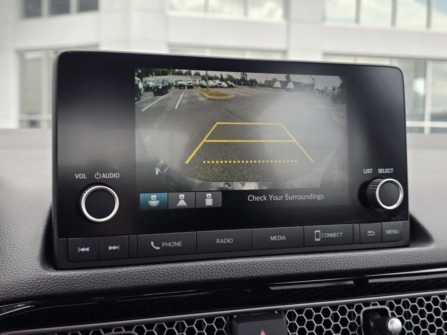 Used 2025  Honda LX image 15