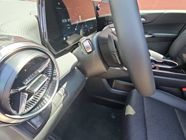 2026 Chevrolet Equinox LT - Photo 11
