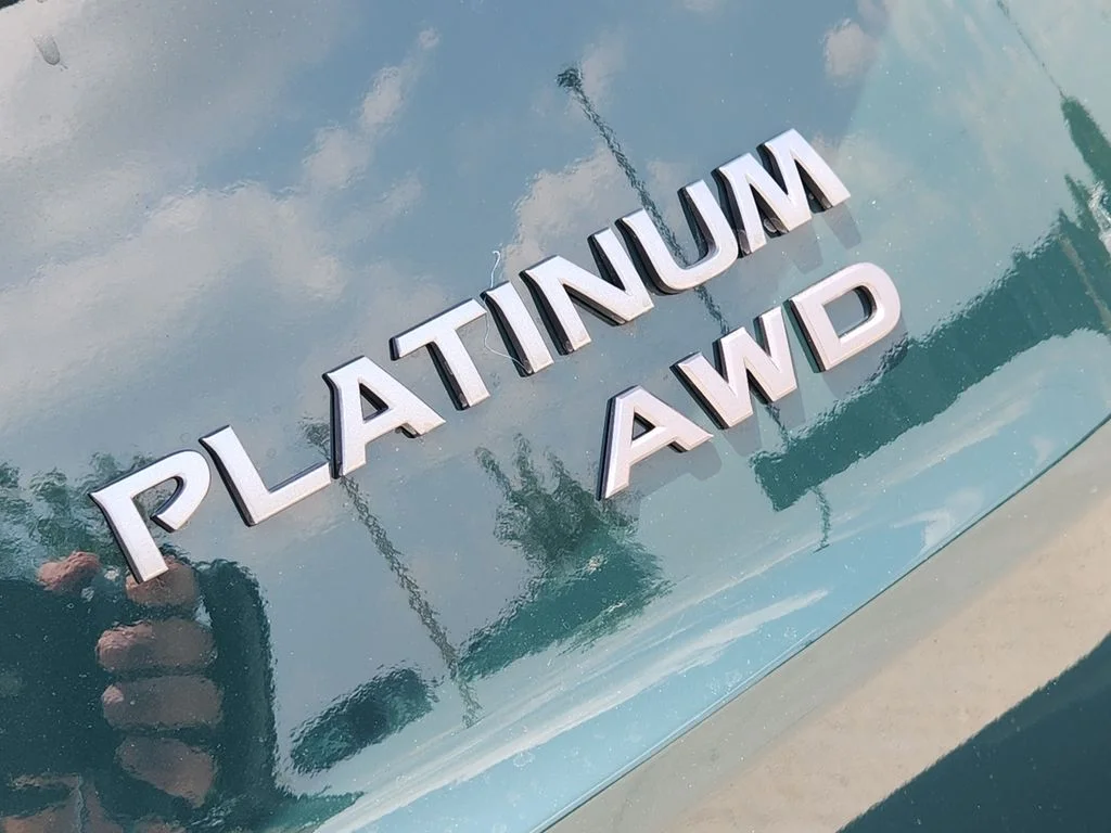 New 2026 Obsidian Green Pearl Nissan Platinum image 9
