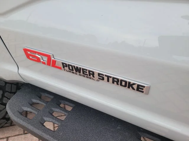 New 2026 Avalanche Ford Platinum image 10