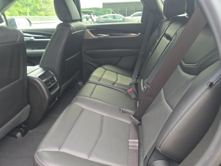Used 2025 Black Cadillac Premium Luxury image 12