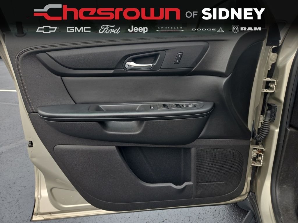 Used 2014 Gold Chevrolet LT image 19