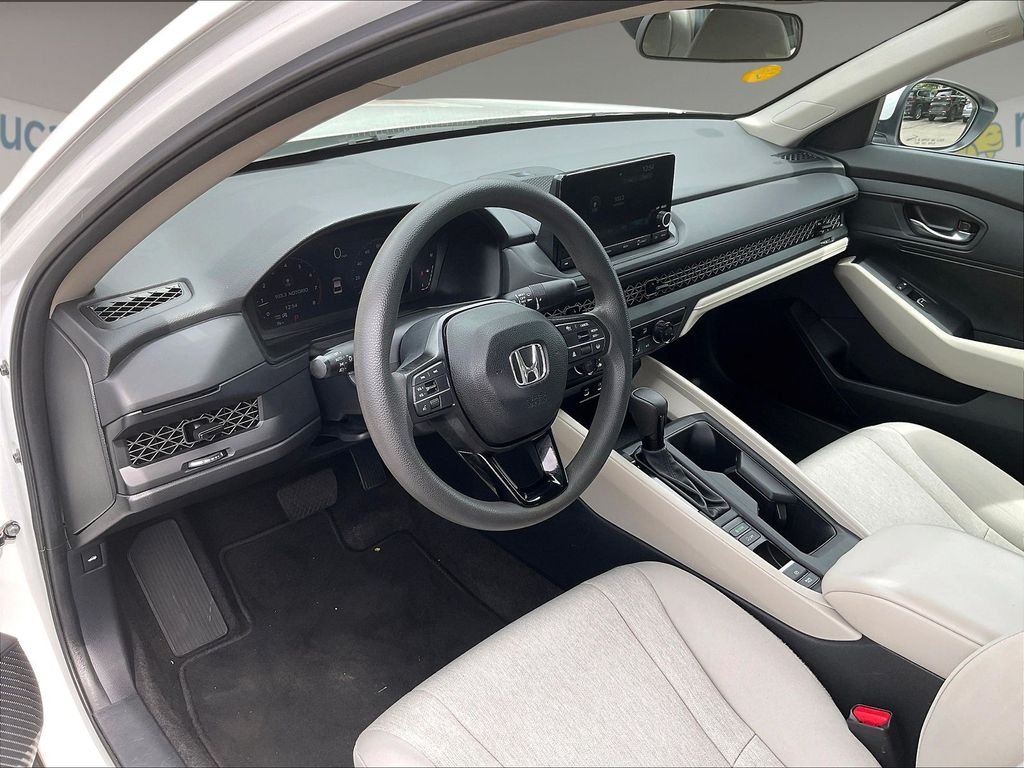Used 2024 White Honda LX image 8