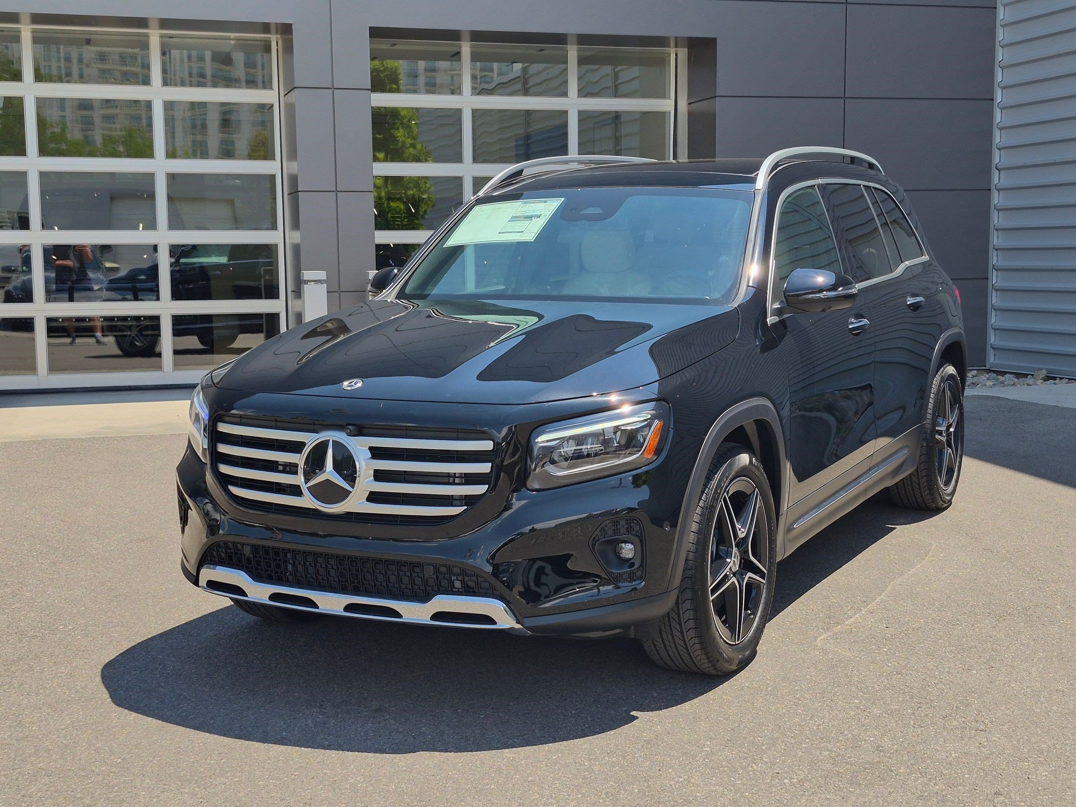 New 2026 Night Black Mercedes-Benz GLB 250 image 8