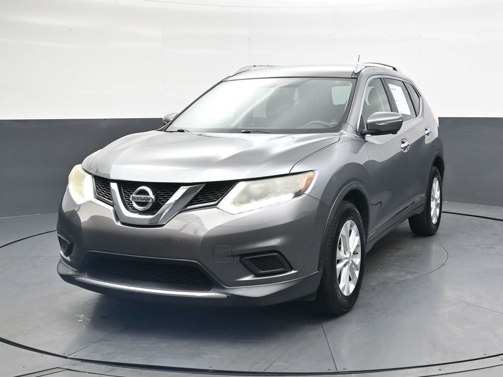 Used 2015 Gray Nissan SV image 12