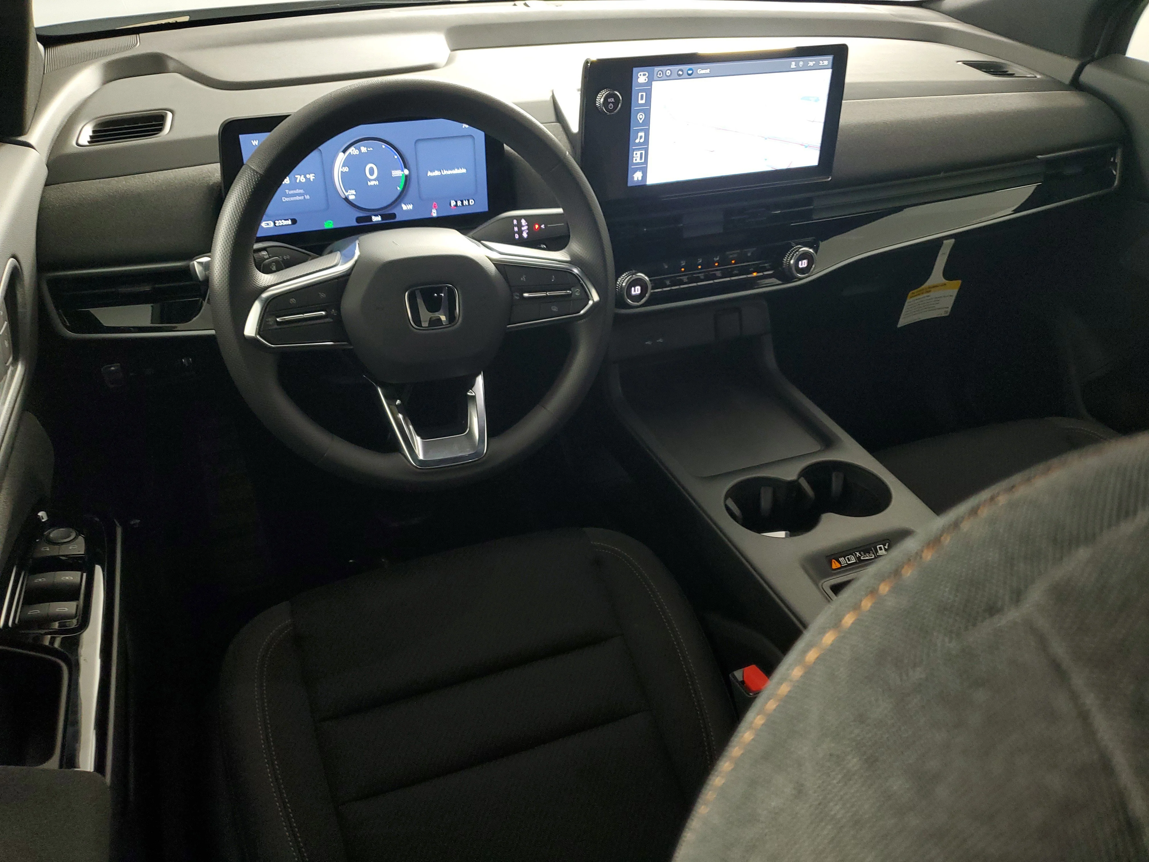New 2026 Frostline White Pearl Honda AWD EX image 18