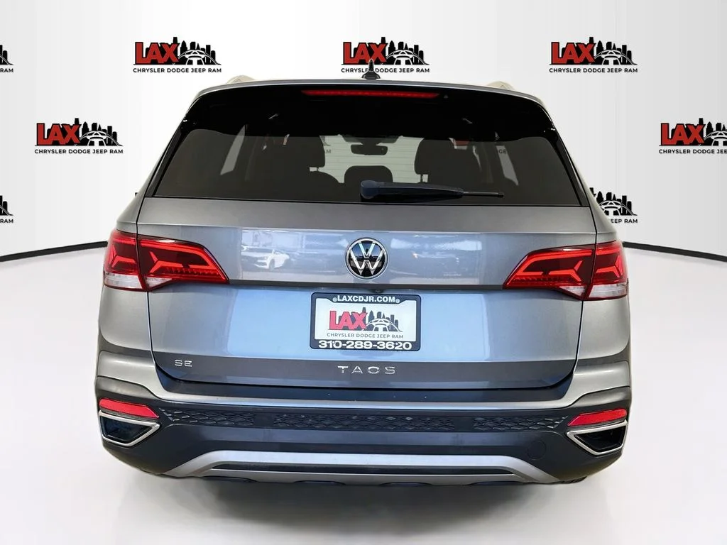 Used 2022 Black Volkswagen 1.5T SE image 6