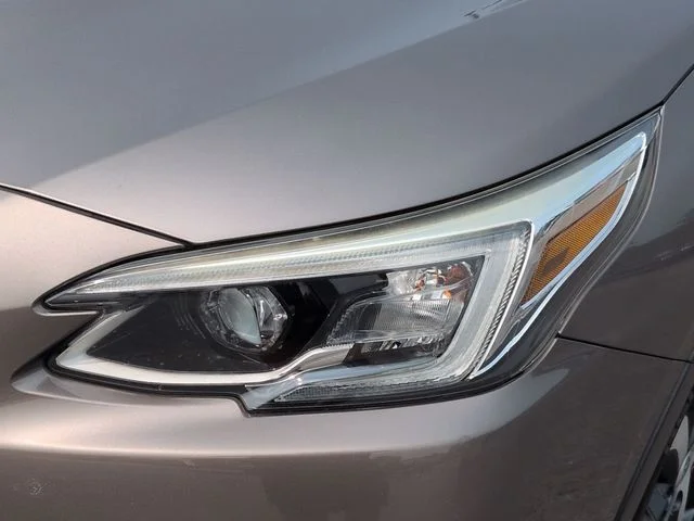 Used 2021  Subaru Limited XT image 9