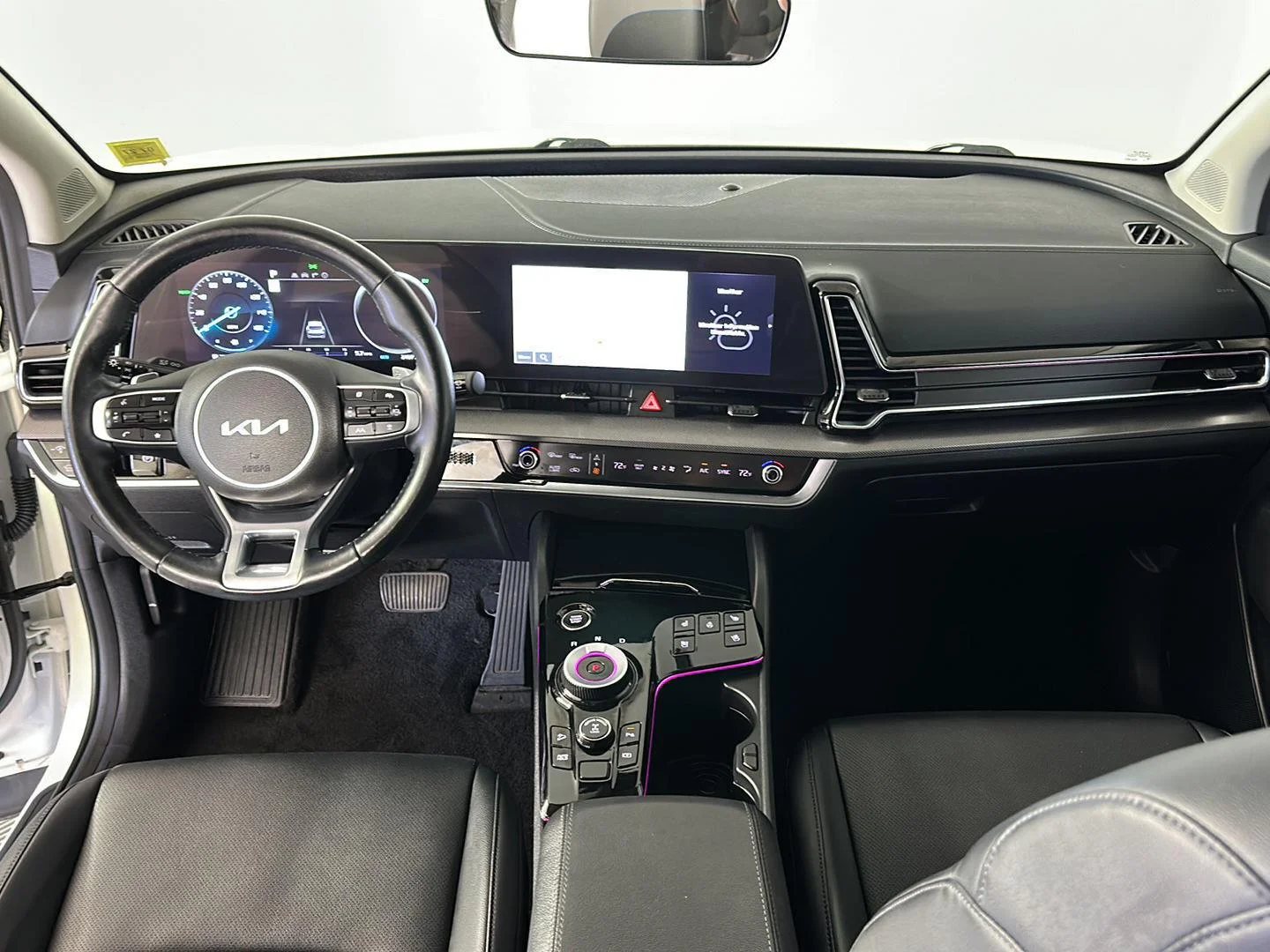 Used 2024 Snow White Pearl Kia SX-Prestige image 28