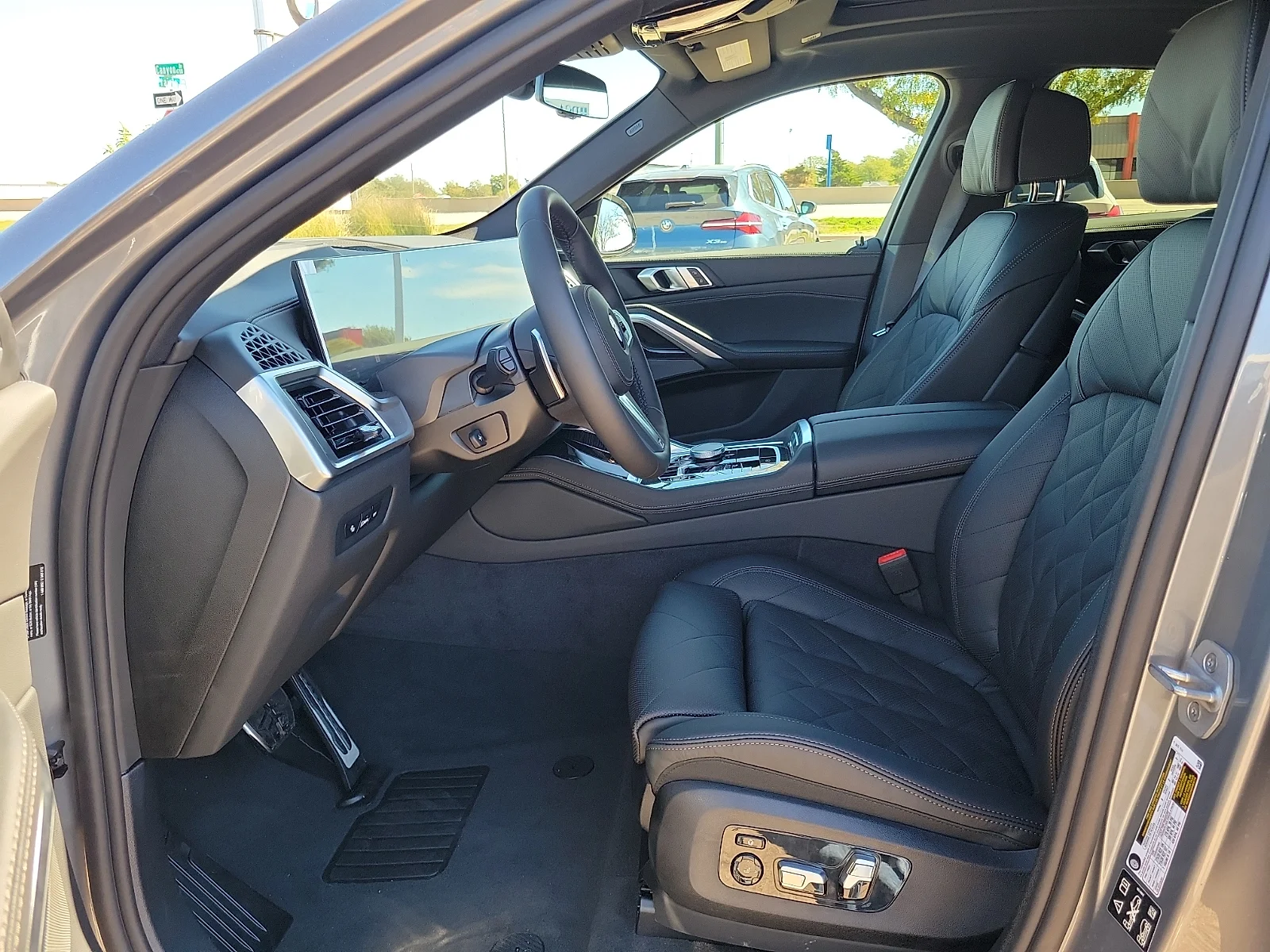 New 2027 Skyscraper Gray BMW xDrive40i All-Wheel Drive Sports Activity image 12