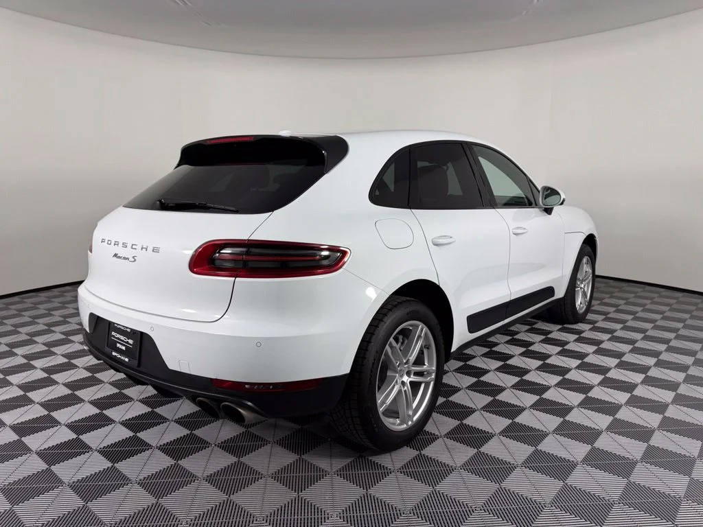 Used 2018 White Porsche S image 9
