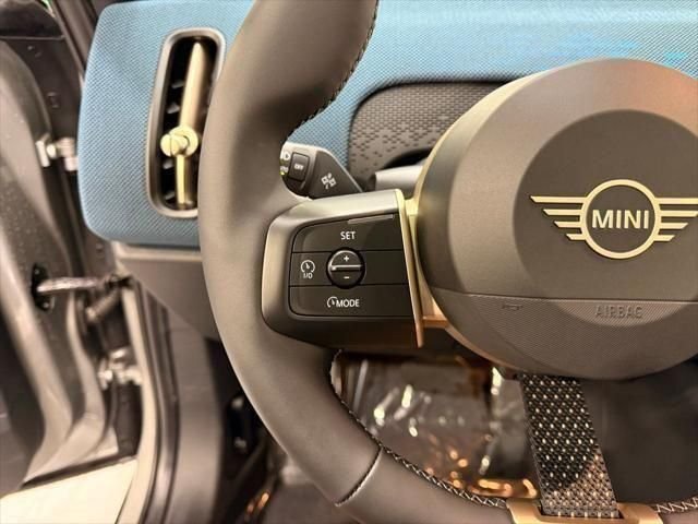 2025 MINI Countryman S - Photo 13