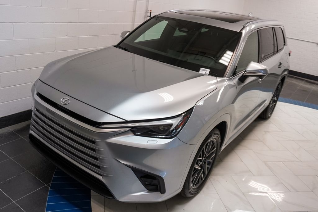 Used 2024 Silver Lexus 350 Luxury image 41