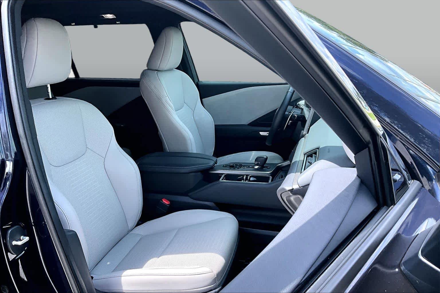 Used 2026 Nightfall Mica Lexus Premium image 9
