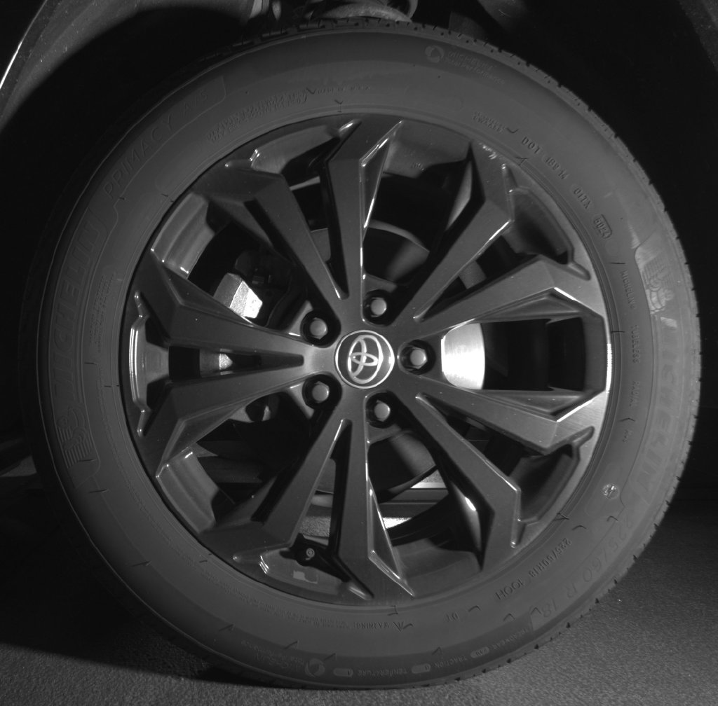 Used 2025 White Toyota XSE image 9