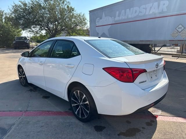 Used 2018 White Toyota SE image 7