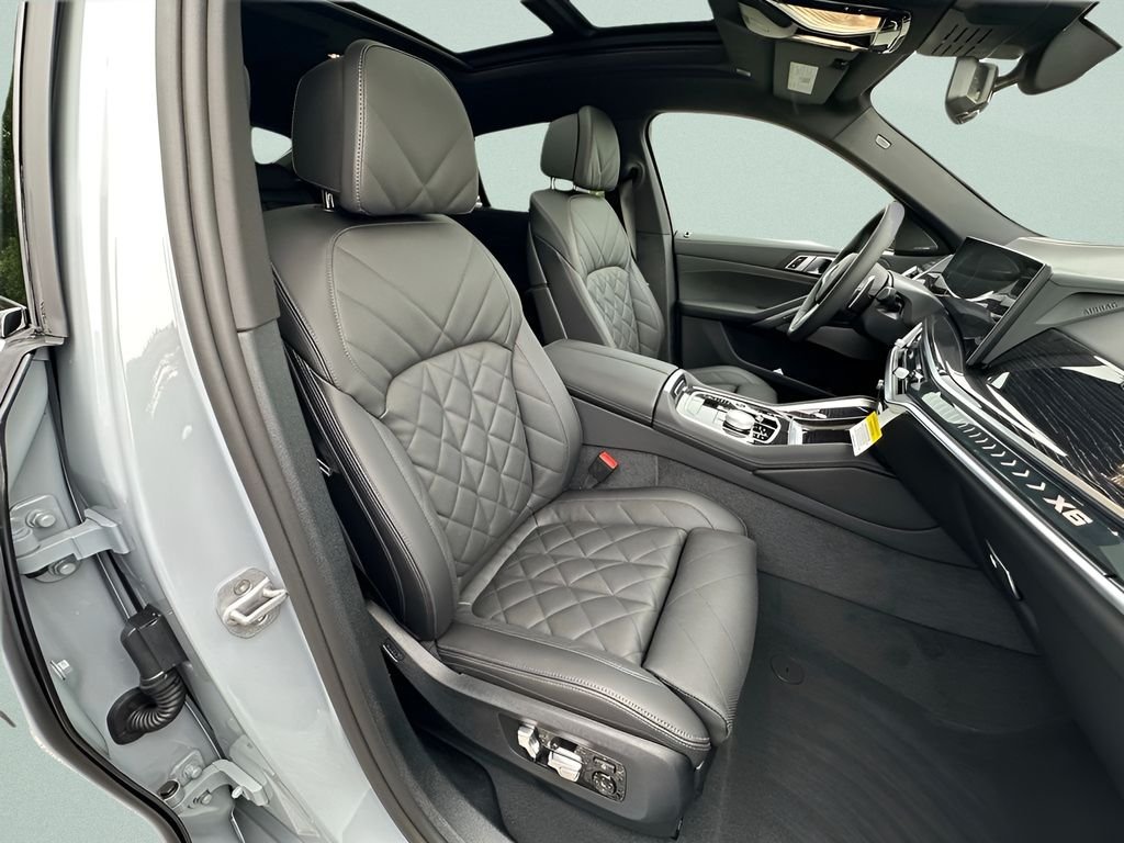 New 2027 Brooklyn Grey Metallic BMW xDrive40i image 25
